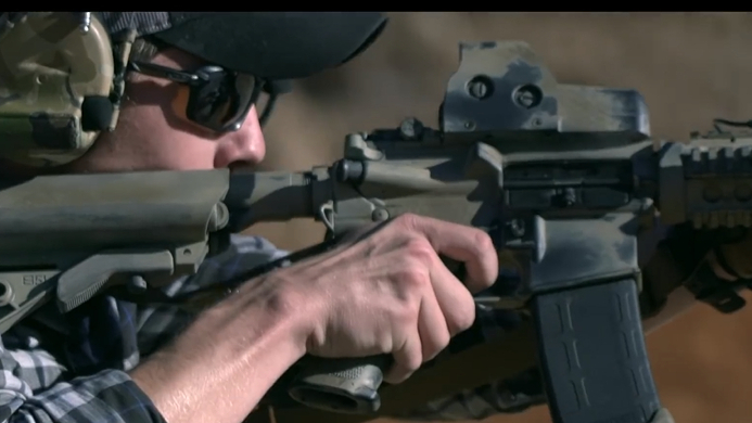 瞬间移动身手了得!SOPMOD Block 1 实弹竞技射击